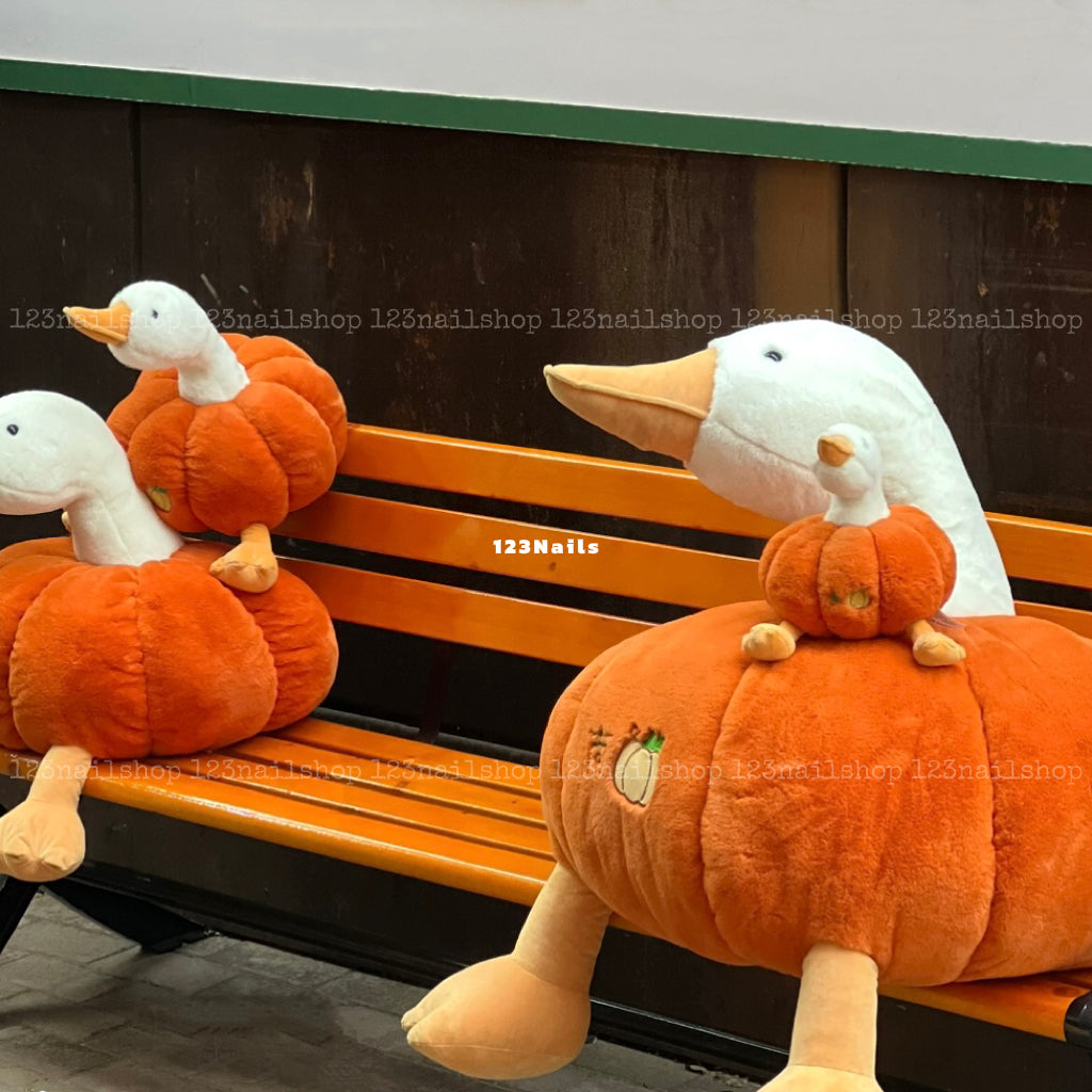 Halloween Cute Pumpkin Duck Plush Toy, Fun Gift Idea for Halloween