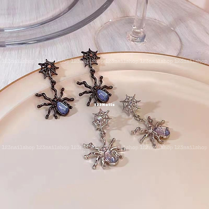 Gothic Halloween Spider Earrings, Spooky Chic Jewelry Gift