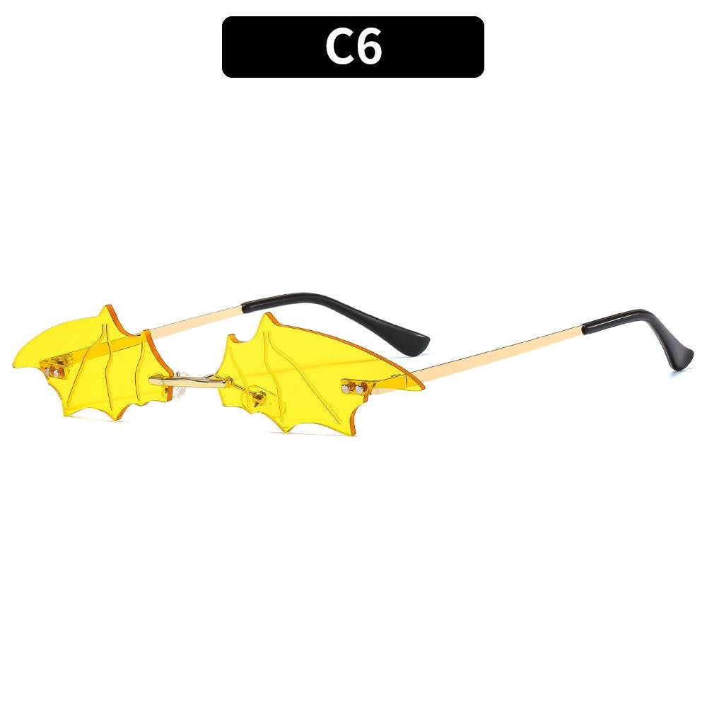 Halloween Bat Sunglasses, Unique Themed Accessory for Parties, Perfect Gift